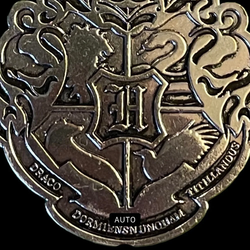 Harry Potter Hogwarts Diecast Metal Keychain